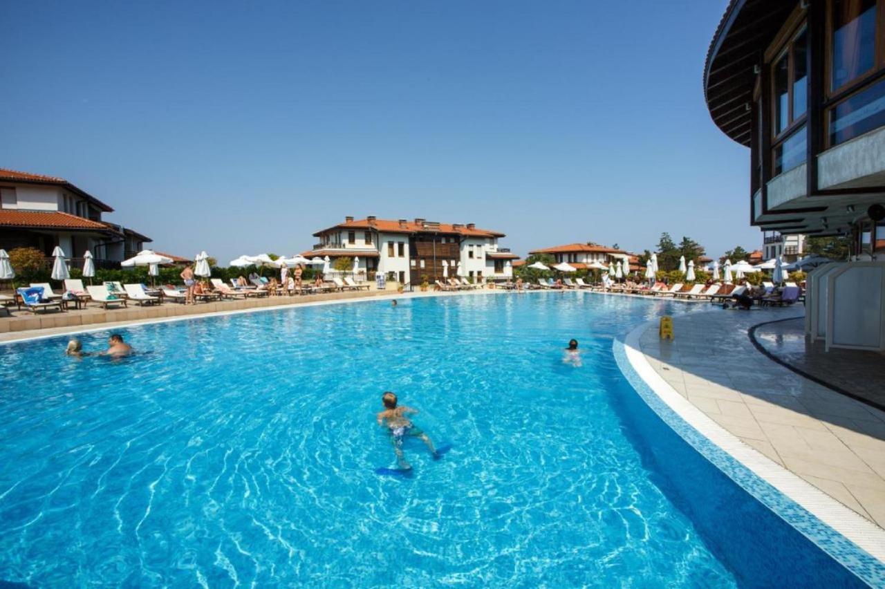 Eve Santa Marina Apartments - Sea, Pools, Relax ソゾポル エクステリア 写真
